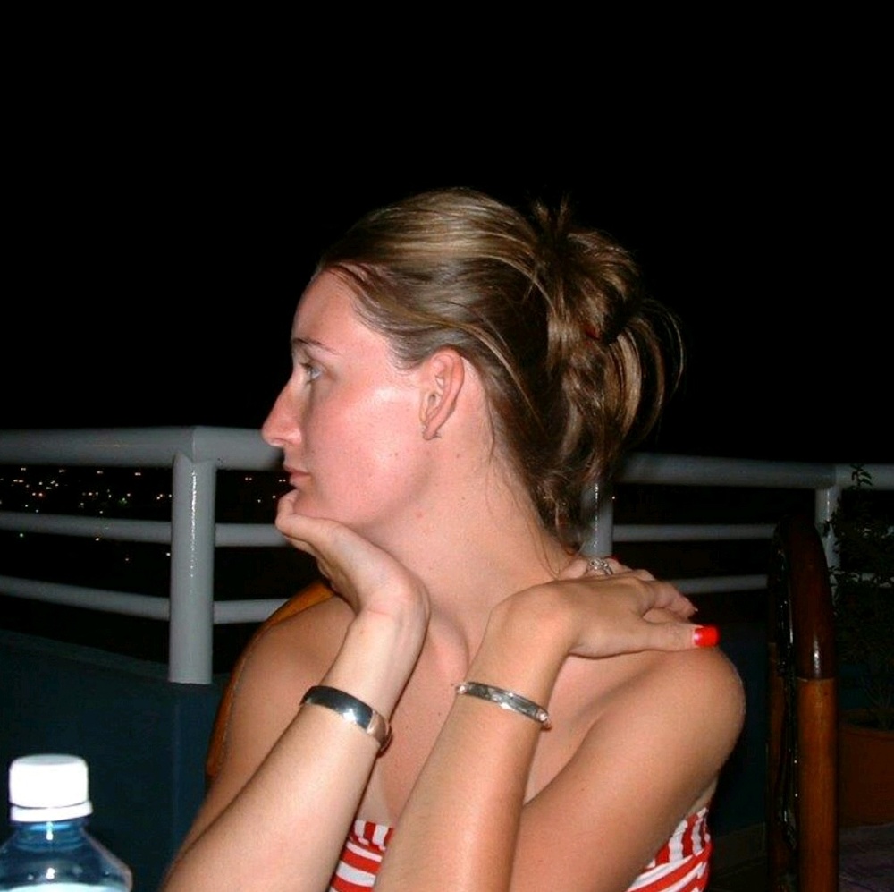 Meet your Posher, Cristal